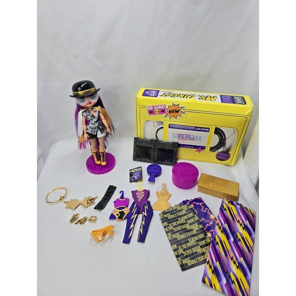 L.O.L. Surprise! L.O.L. Surprise OMG Movie Magic Ms. Direct Fashion Doll Bundle